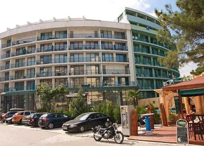 Colosseum 2 Aparthotel Sunny Beach